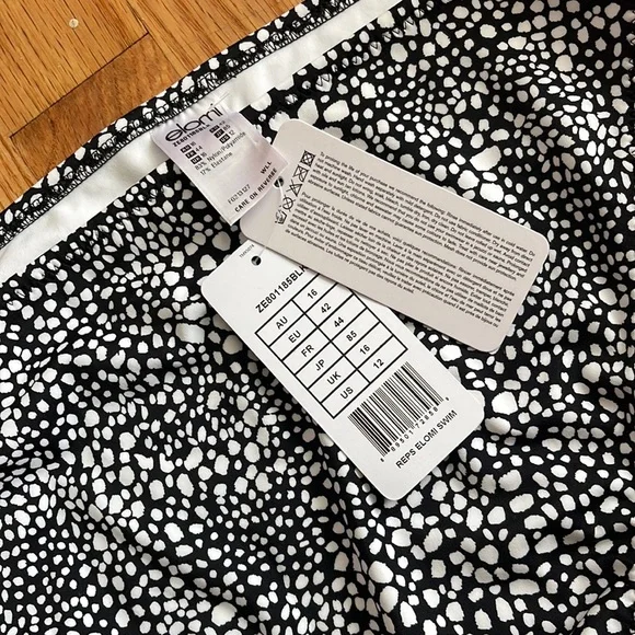 Bathing suit Bottom - Picture 3 of 3